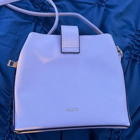 Purse - Picture 5 of 5